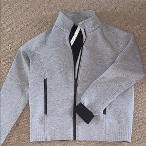 Lululemon Gray Zip Up sweater with cinching